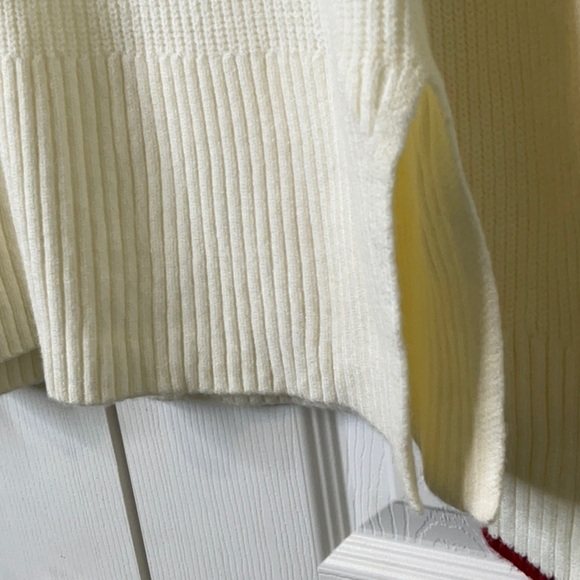 A New Day Crew Neck Pullover Red Heart Various Sizes - Picture 8 of 9